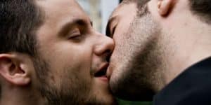 beso gay